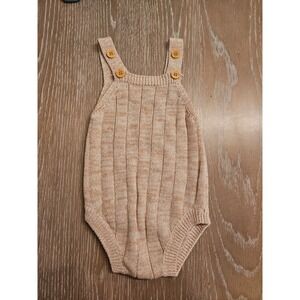 Boutique baby romper 0-3 mos